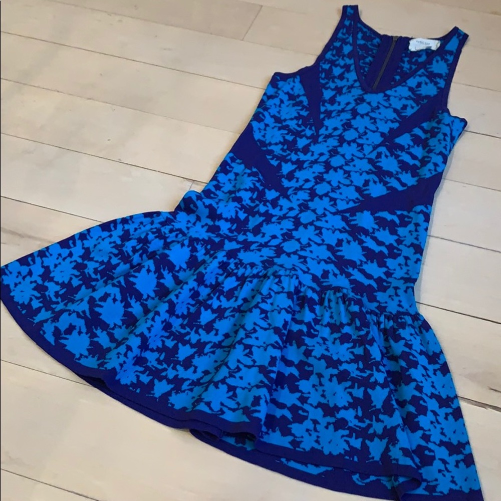 Nicole Miller Blue Knit Dress, Size Small